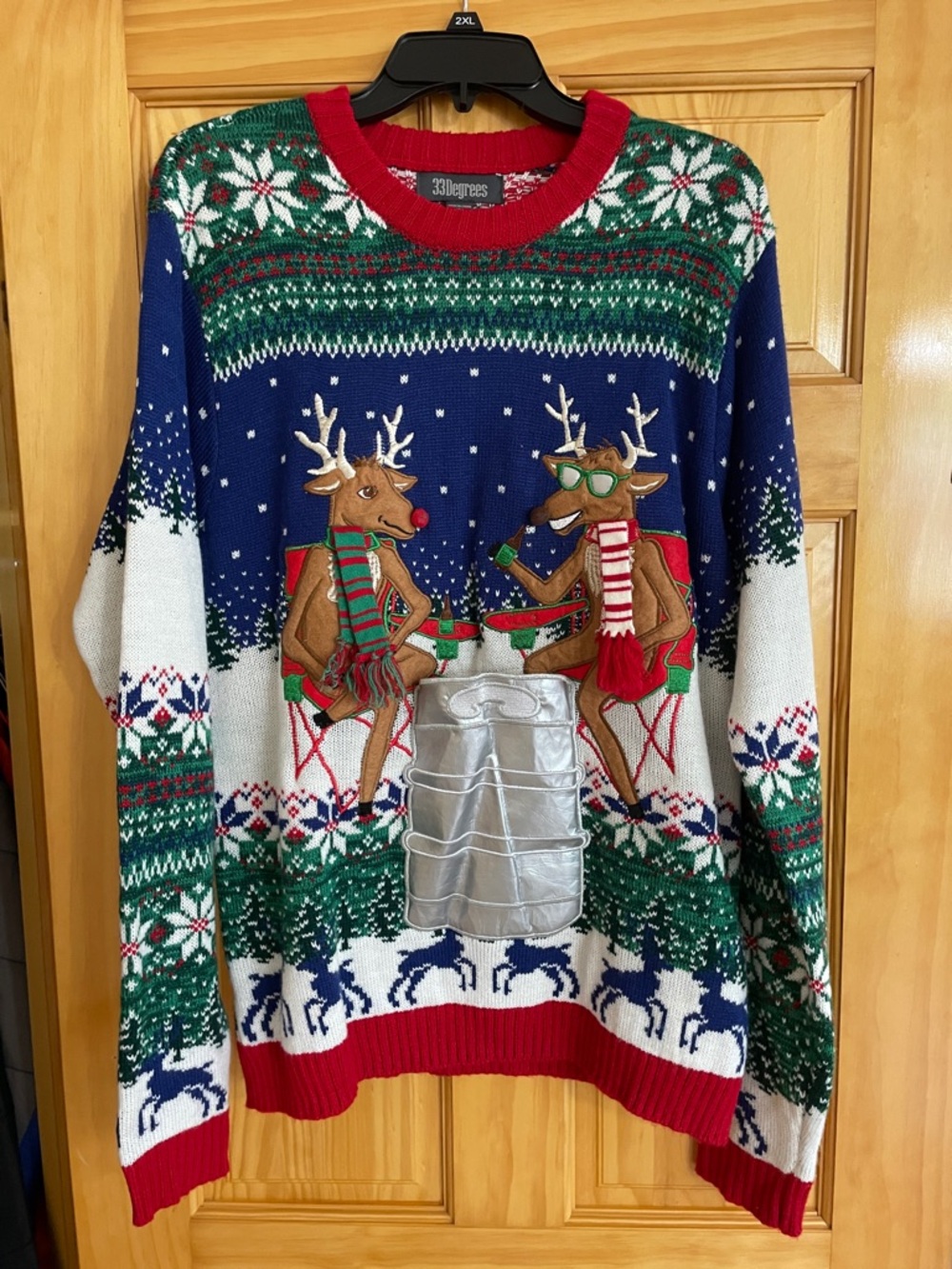3Degrees Men’s Festive Crewneck Sweater in Navy/Green/Red